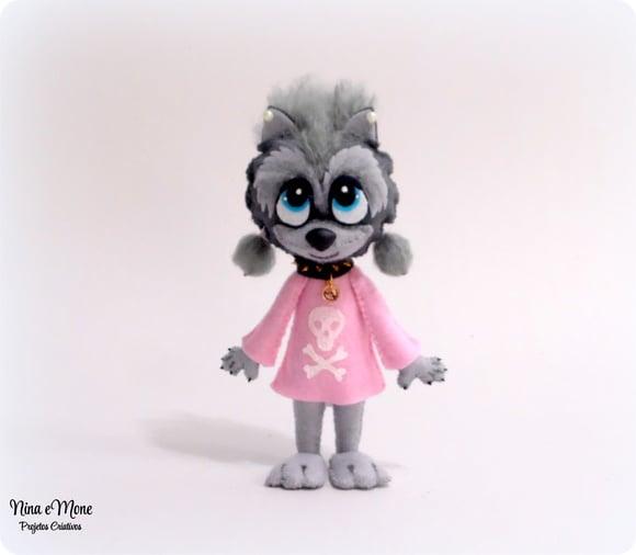 Boneca Winnie de feltro (Transilvania)