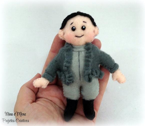 Boneco Baby Addams de Feltro