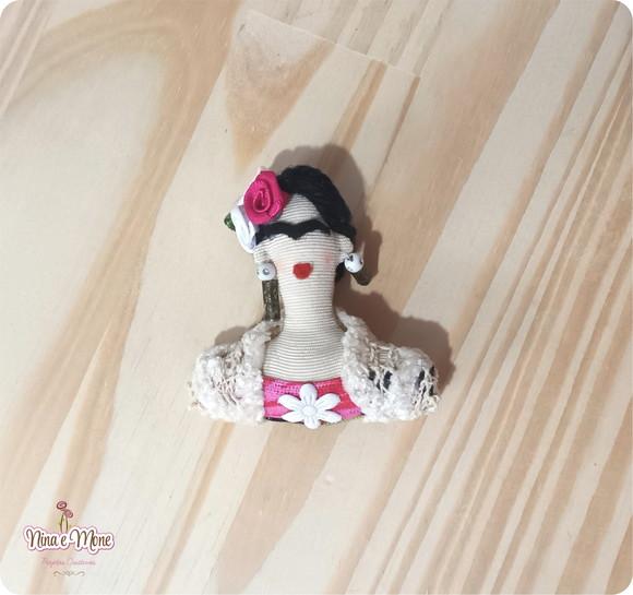 Broche Frida e Melindrosas