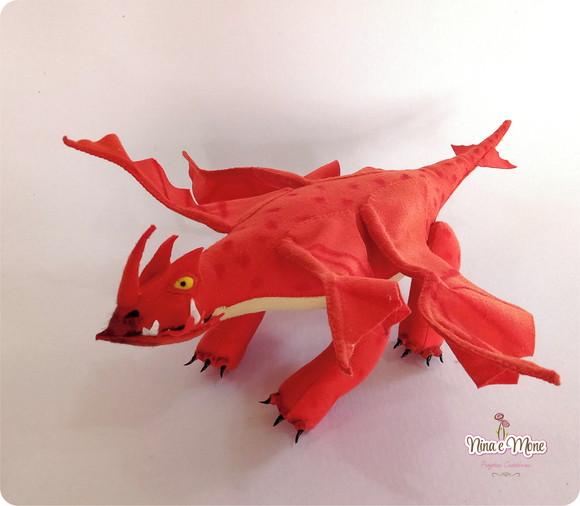 Dragão Cauda de Fogo de Feltro