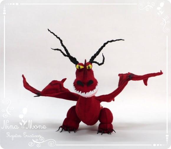 Dragão Pesadelo Monstruoso de Feltro