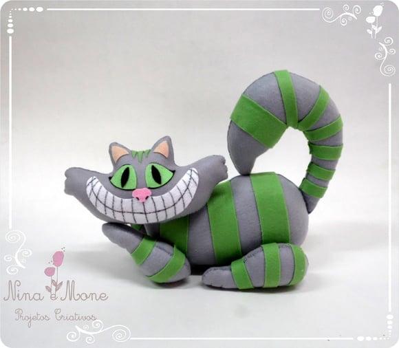 Gato Risonho - Tema Alice em Feltro