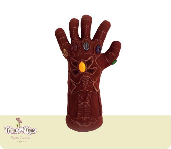 Luva Thanos de feltro