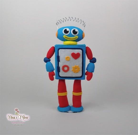 Robô Milo de Feltro
