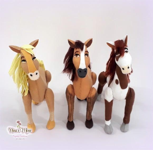 Trio de Cavalos - Tema Spirit de Feltro