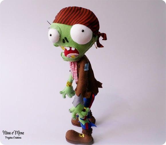 Zumbi Pirata de Feltro