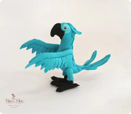 Arara Blu de Feltro - Tema Rio
