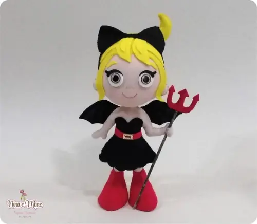 Boneca Morceguinha de Feltro (halloween)