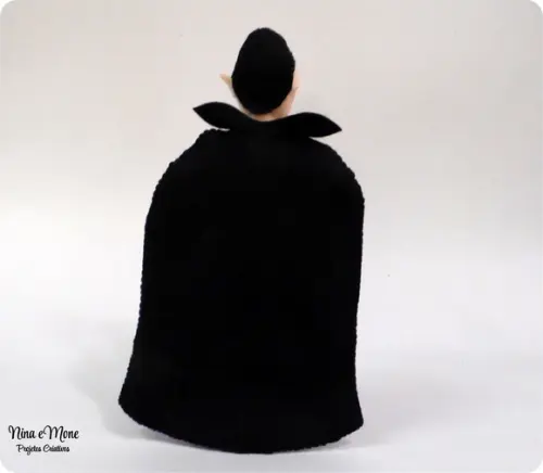 Boneco Dracula de Feltro (transilvania)