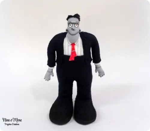 Boneco Frankenstein Feltro Transilvania