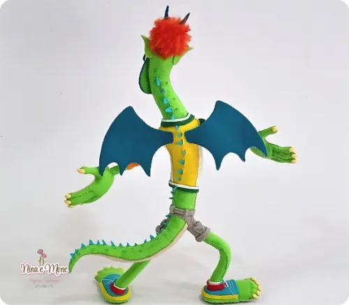 Boneco Jonathan Monstro de Feltro (transilvania)
