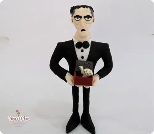Boneco Lurch Addams de Feltro
