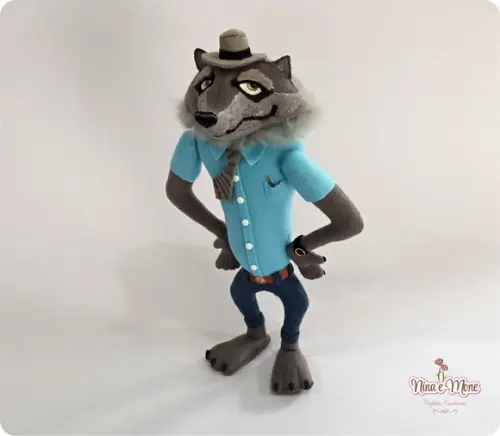 Boneco Wayne de Feltro (transilvania)