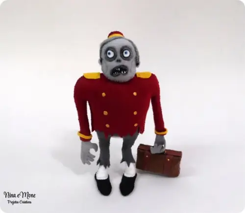 Boneco Zumbi de feltro (Transilvania)