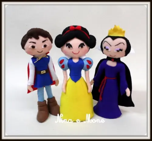 Bonecos Branca de Neve de Feltro