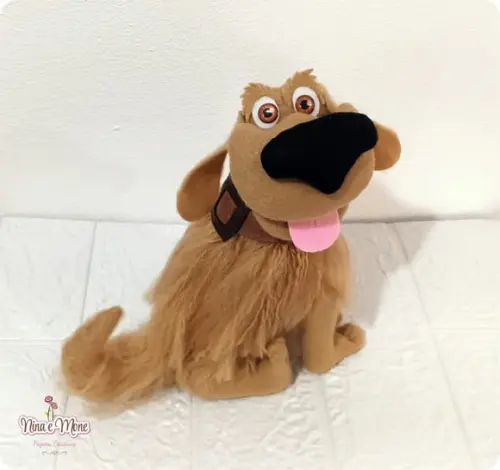 Cachorro Dug de Feltro - Tema Up