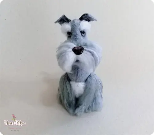 Cachorrinho Schnauzer de Feltro