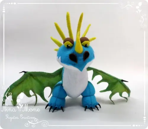 Dragão Nadder Mortal de Feltro
