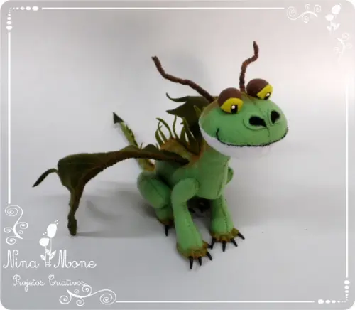 Dragão Terror Terrível de Feltro