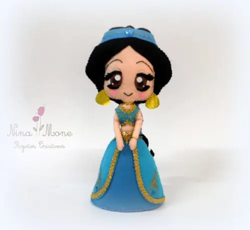 Jasmine em Feltro