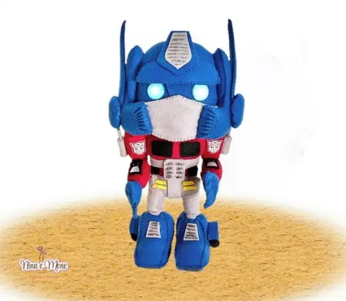 Optimus Prime de Feltro - Tema Transformers