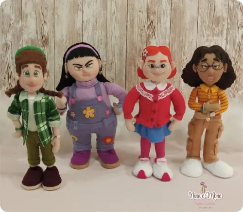 Turma de Bonecas de Feltro Tema Red: Crescer É Uma Fera