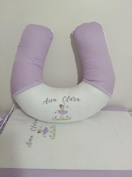 Almofada de Amamentação Bordada Bailarina Lilas