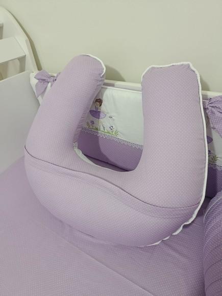 Almofada de Amamentação Bordada Bailarina Lilas