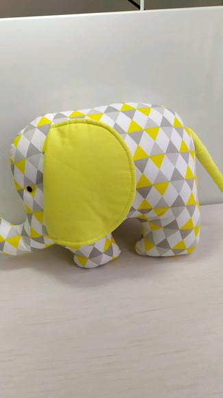 Almofada decorativa elefante