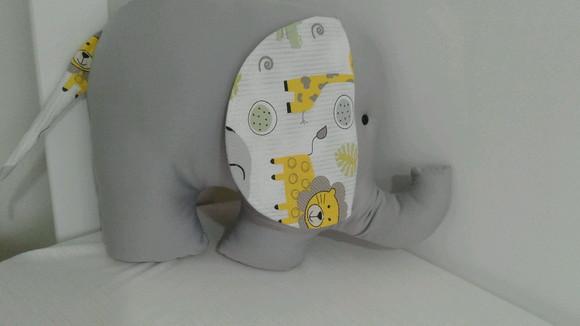 Almofada decorativa elefante
