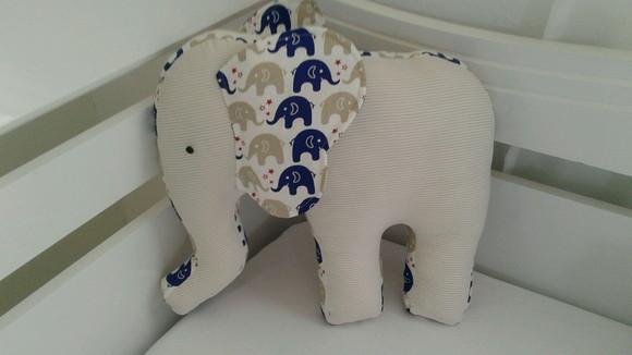 Almofada decorativa elefante