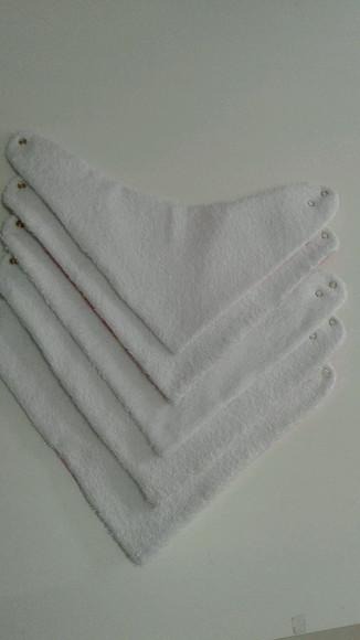 Babador bandana com 5 unidades