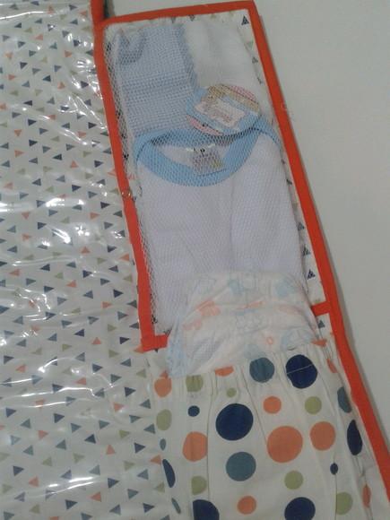 Bolsa que vira trocador