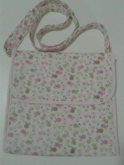 Bolsa que vira trocador