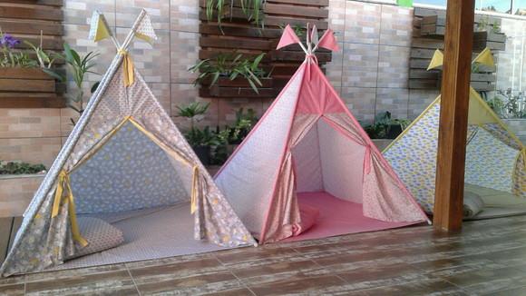 Cabana infantil + colchonete +bandeirinhas