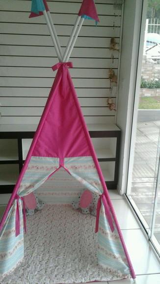 Cabana infantil + colchonete +bandeirinhas