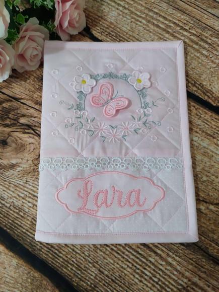 Capa de Cardeneta de Vacinação com Bordado Personalizado