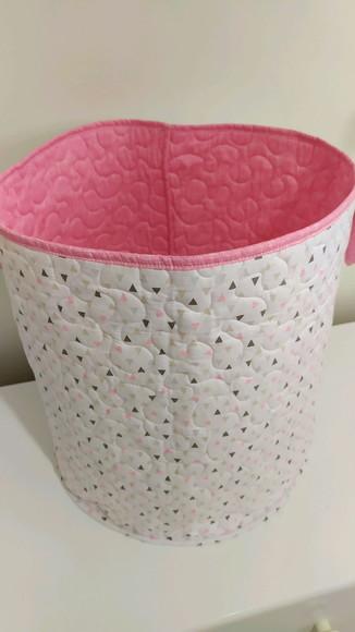 Cesto organizador de brinquedos