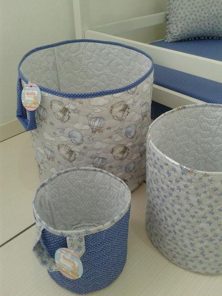 Cesto organizador de brinquedos de tecido com três