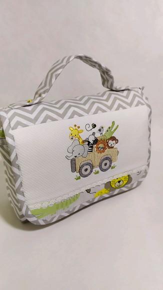 Nécessaire Porta Fraldas e Lenços Personalizada com Aba