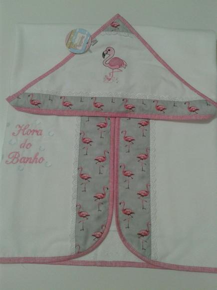 Toalha Forrada com Fralda Capuz Bordada Luxo