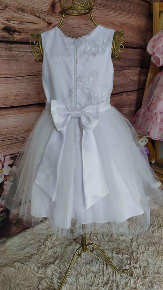 Vestido de Renda e Tule para Daminha de Honra