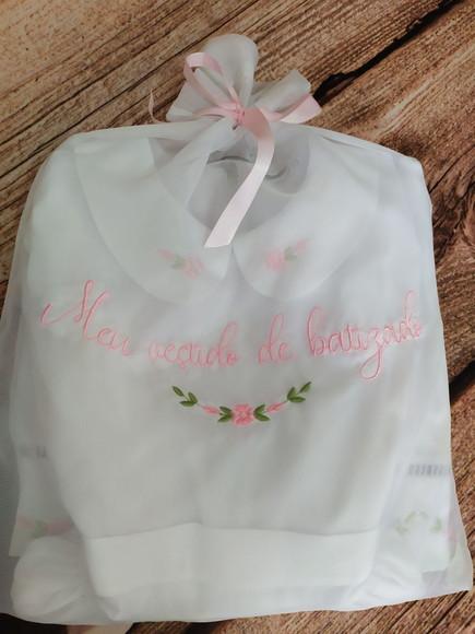 Vestido Infantil Bordado em Tricoline de Forrado