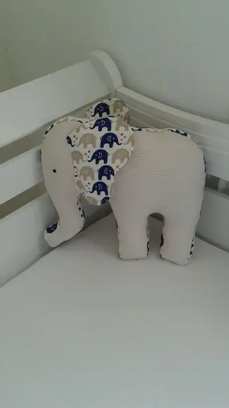 Almofada decorativa elefante