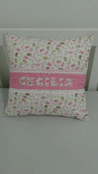 Almofada decorativa personalizada
