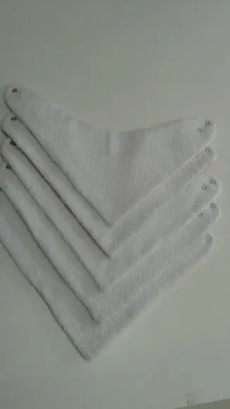 Babador bandana com 5 unidades