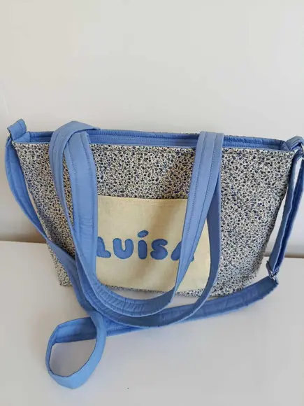 Bolsa Escolar Personalizada a Mão