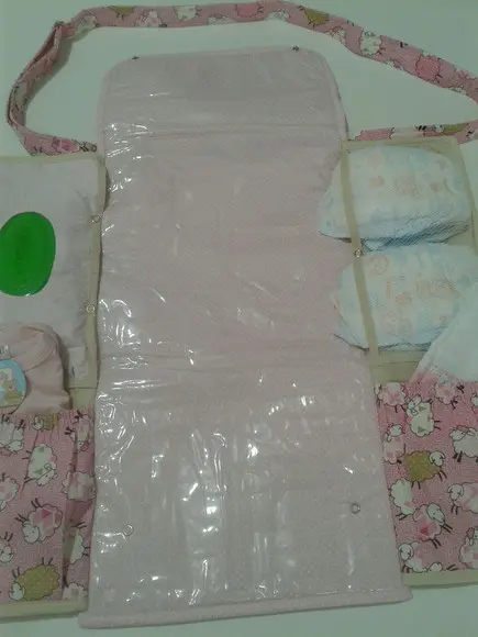 Bolsa que vira trocador