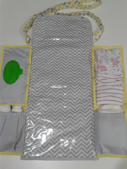 Bolsa que vira trocador