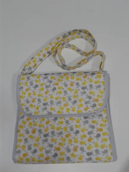 Bolsa que vira trocador